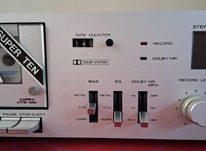 From 1981 Tensai TFL 814 (Akai), working good.