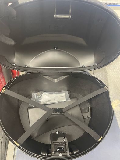 Piaggio top box