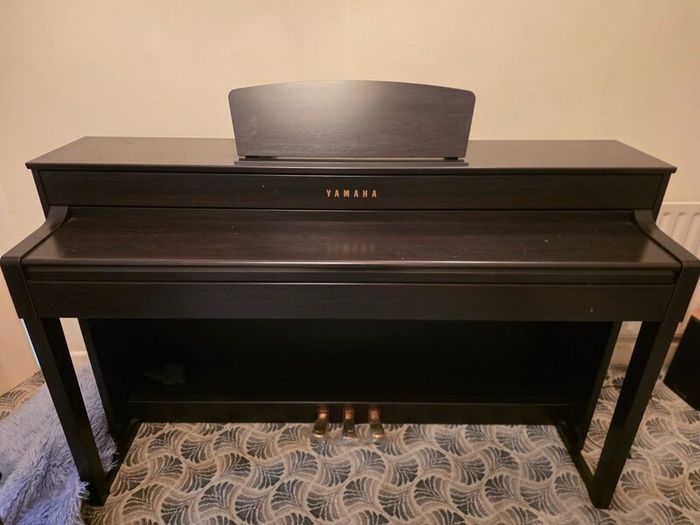 Yamaha Clavinova CLP-535
