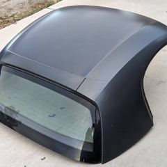 Looking for BMW Z4 E85 hard top roof