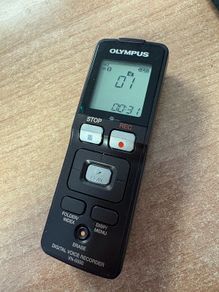 Voice recorder