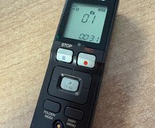 Voice recorder