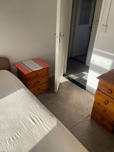 Solid Pine Dressing Table & 2 bedside lockers