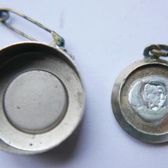 RELIC Catholic Saint Medal Reliquia