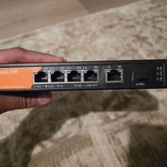 KeepLink 8 Port 2.5gbe 1 Port 10 SPF Unmanaged Switch