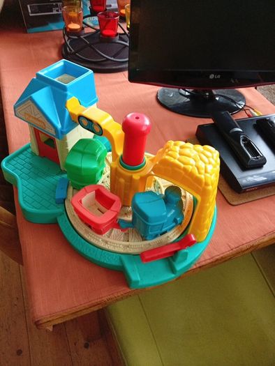toys