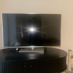 Panasonic 42"  TV