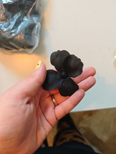 black flower head faux flowers artificial wholesale bundle