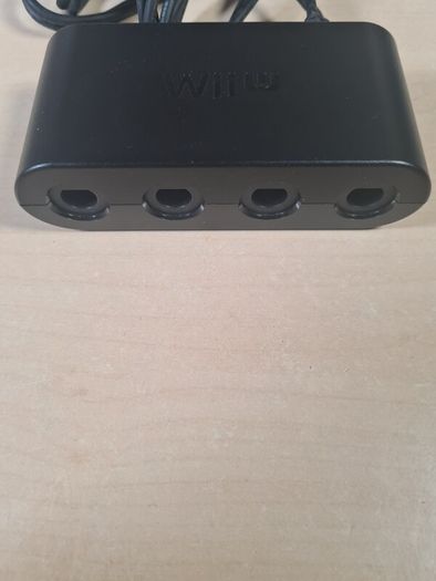 Nintendo Wii U Gamecube controller adaptor for Smash Brothers