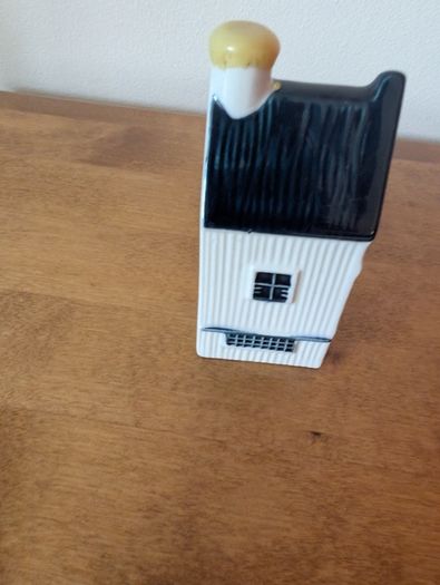 KLM house no.6