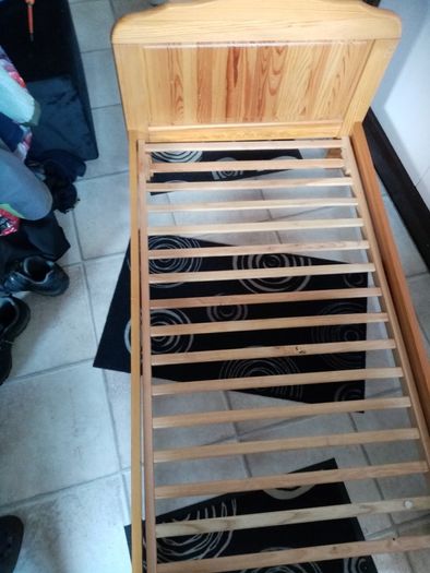 Kids bed