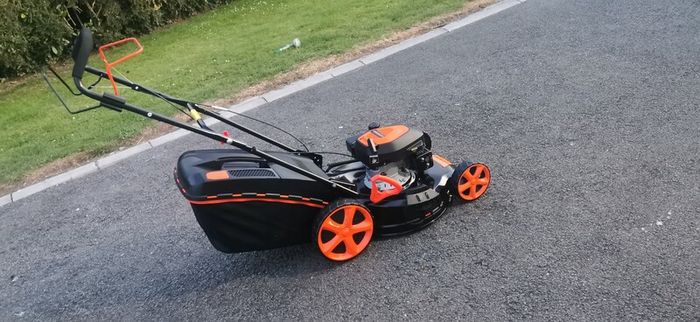 lawnmower