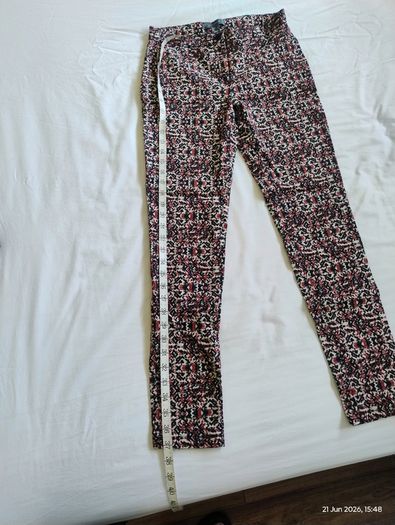 Jegging style trousers