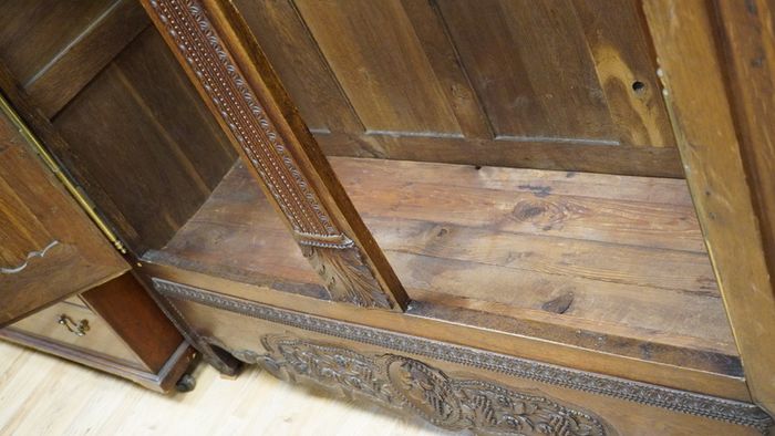 Antique French Oak Armoire / Press