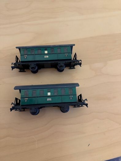 Fleischmann - 4 Wheel Coaches x 2