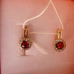 Gold earrings