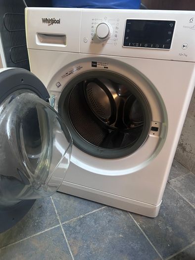 Whirlpool washing machine and dryer