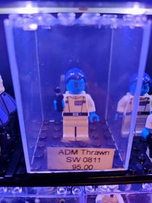 lego minifig admiral Thrawn SW 0811