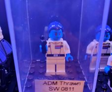 lego minifig admiral Thrawn SW 0811