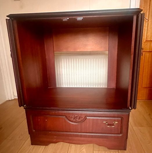 Furniture - TV Stand