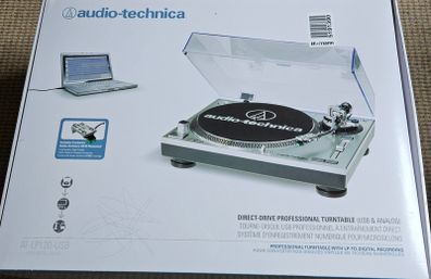 Audio Technica AT LP120 USB Turntable