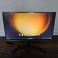 LG 27" Ultra HD 4K IPS LED Monitor (27" Diagonal)