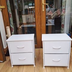 Bedside lockers