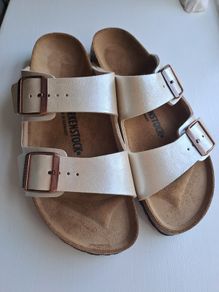 Birkenstock Arizona.