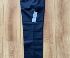 Boys navy school trousers 10-11 years Brand New with tags