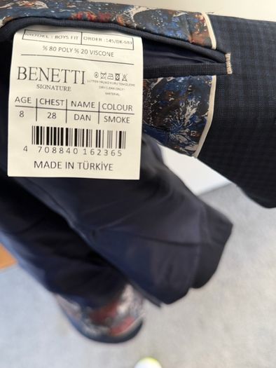 Benetti Boys Suit age 8-9