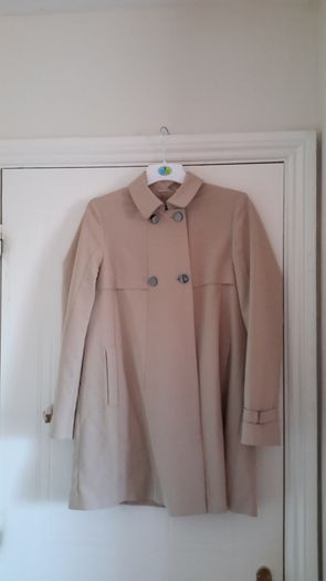 Marella by Max Mara very nice tranch