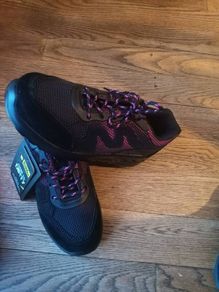Woman's safety shoes