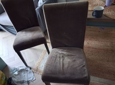 4 kitchen chairs. free
