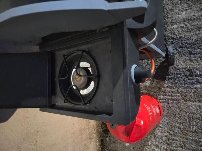 Gas Barbecue with gas
