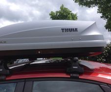 Thule pacific 100 Roof Box & Thule Roof Rack
