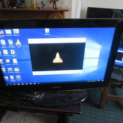 32 Inch Samsung TV (HDMI, no remote)