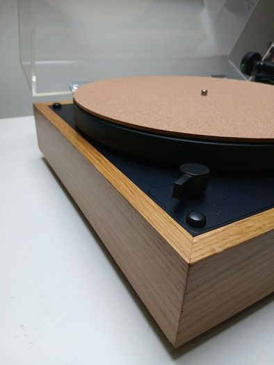 Thorens TD-160 Turntable