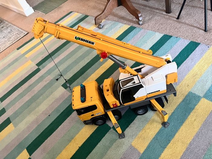 Bruder Crane Truck
