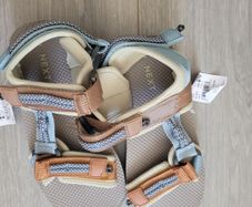 boys sandals