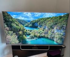 43 inch smart TV
