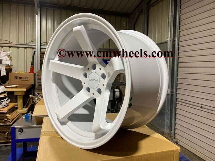 18" Inch Strom DS35 Drift Wheels 5x114.3 Nissan silvia skyline RX7 MX5 R32 R33 lexus IS200