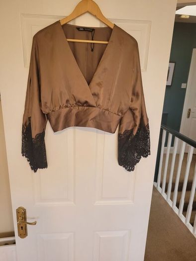 Zara Top