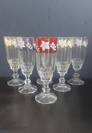 Fabulous Set of Six Vintage Retro Pressed Glass Footed Flutes with Bands of Iridescent Rainbow Colours and Floral Motifs, Capacity 120mls