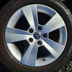 16" Vw Alloys with tyres