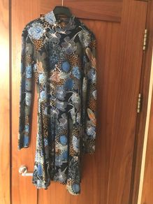 Ladies dress size x small