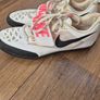Nike throwing shoes  size 10 Image 2