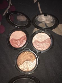 Mac limited edition extra dimension highlighter/blushers