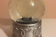 waterford holidays heirloom limited edition globe free postage