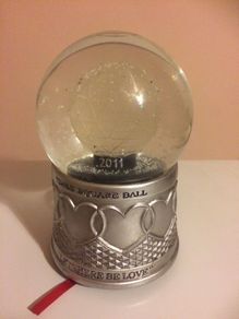 waterford holidays heirloom limited edition globe free postage