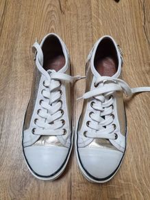 runners Moda in pelle size 5 excellent cond